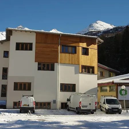 Cis-ethic Etapes De Val Cenis * Lanslebourg-Mont-Cenis